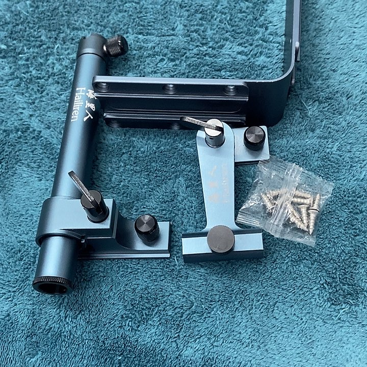 枪色 练球专用半包底板和海里人单独饵料架鱼护架