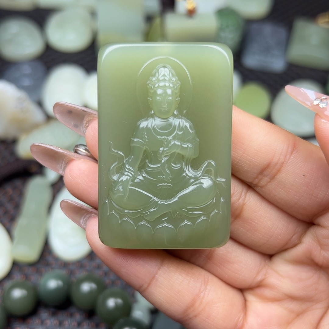 和田玉吊坠未镶嵌