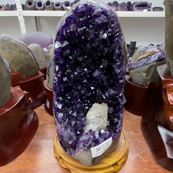 紫晶大型摆件（非配饰）未镶嵌