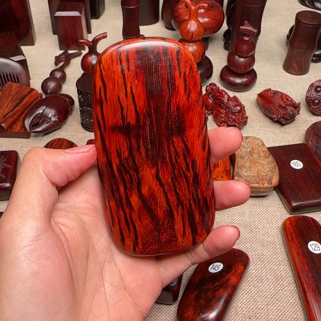 檀香紫檀（小叶紫檀）