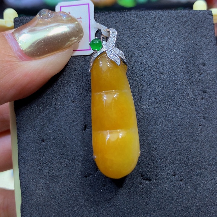 翡翠18K金镶嵌手链翡翠