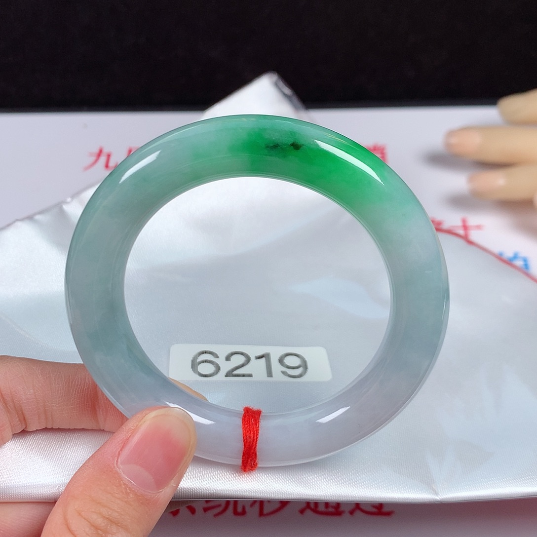 【闪购商品】翡翠手镯未镶嵌52圆条