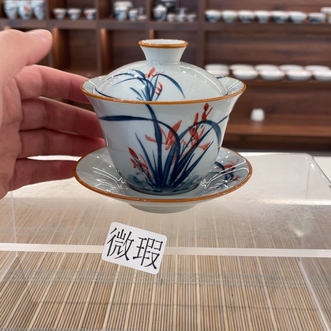 釉下手绘茶具微瑕