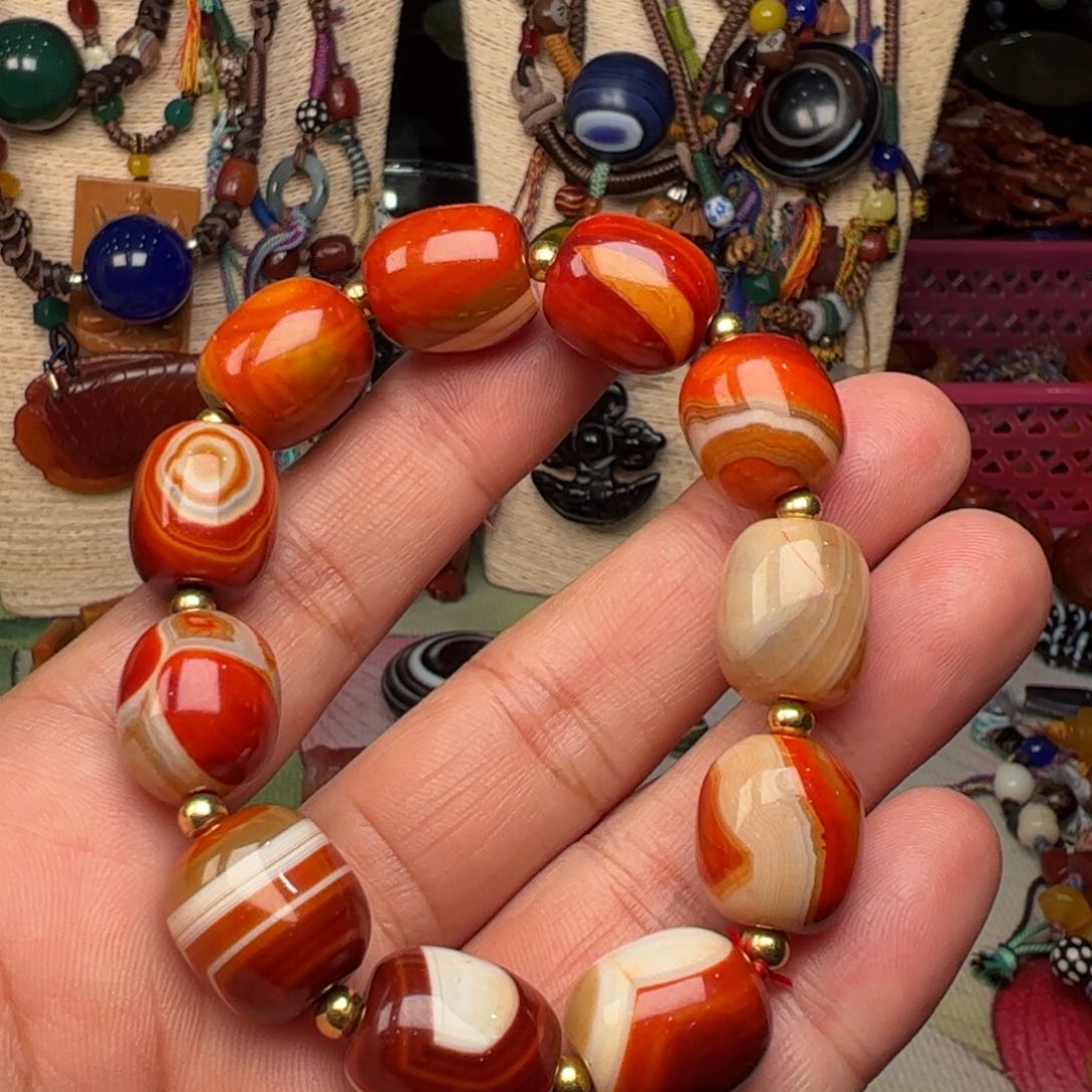 玛瑙/玉髓颈饰未镶嵌