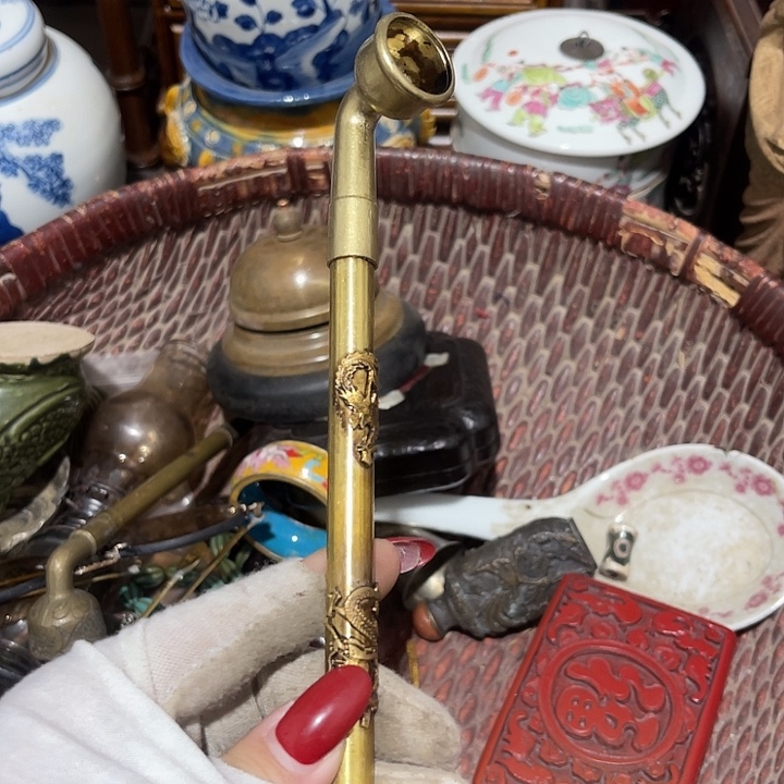 小***店陶一起看书的小姐妹快