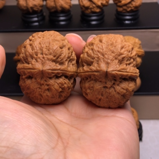 文玩核桃把件霸王龙6