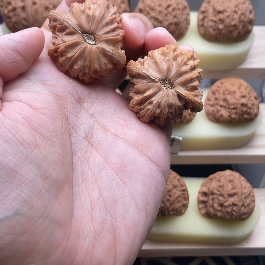 吊坠文玩核桃迷****?40磨盘