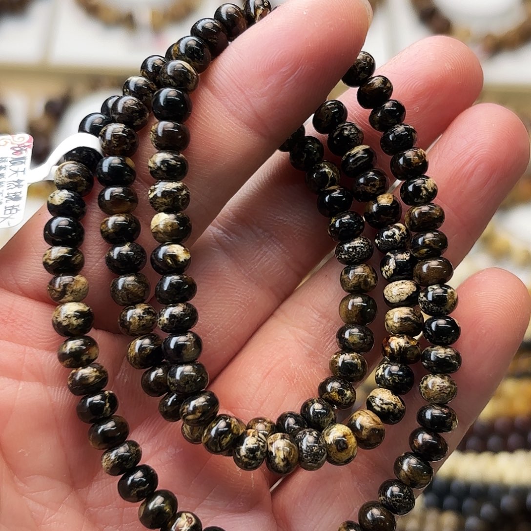 琥珀未镶嵌裸石六91448