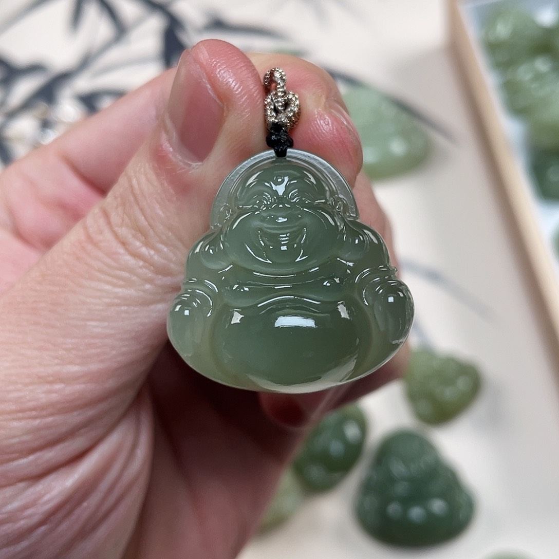 和田玉吊坠(不含链)未镶嵌微瑕