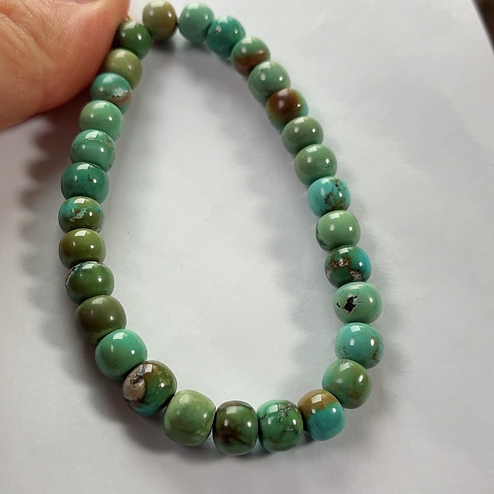 未镶嵌绿松石珠宝奇石
