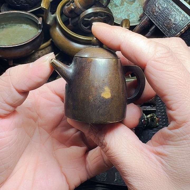 铜器摆件收收藏藏