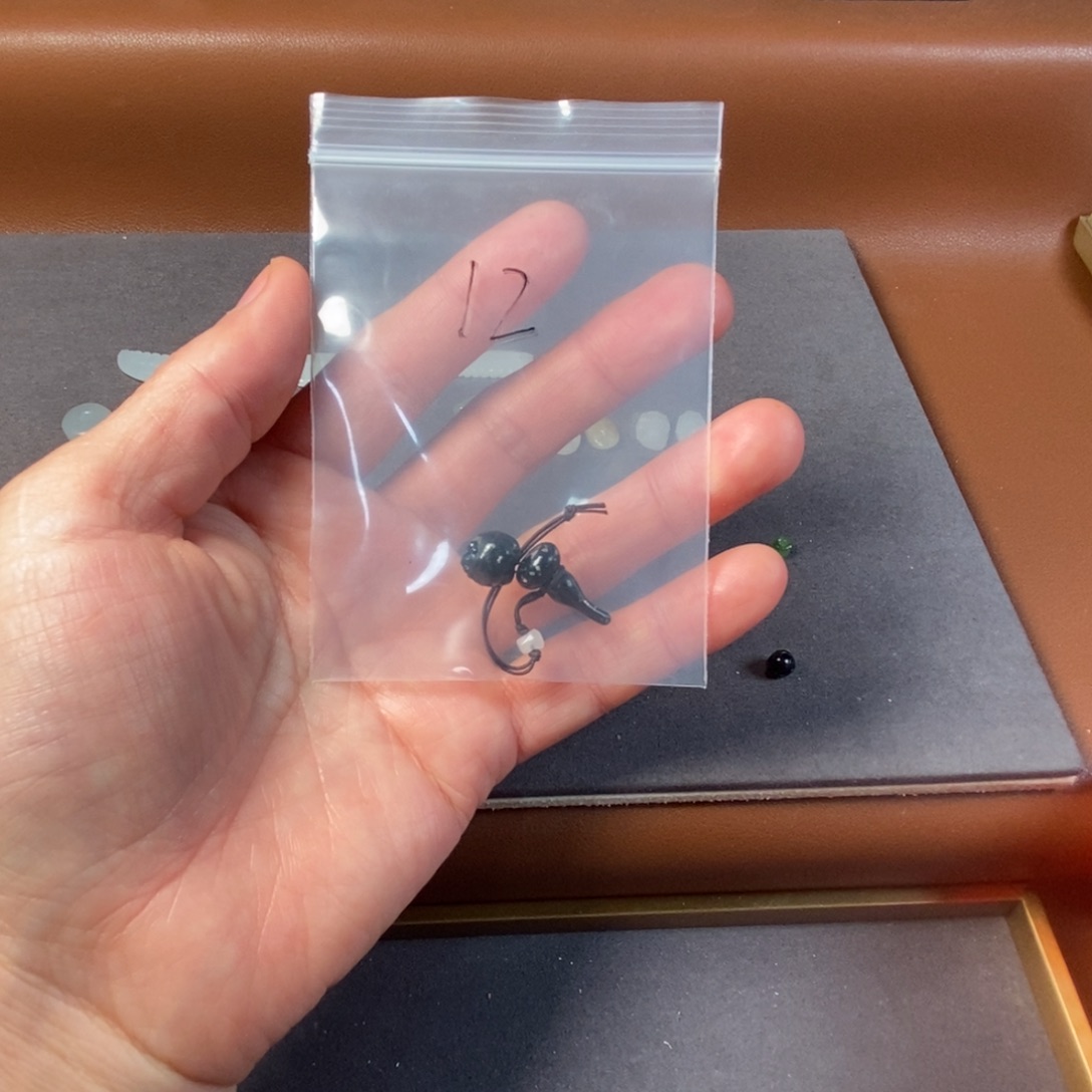 喵****和田玉未镶嵌挂件