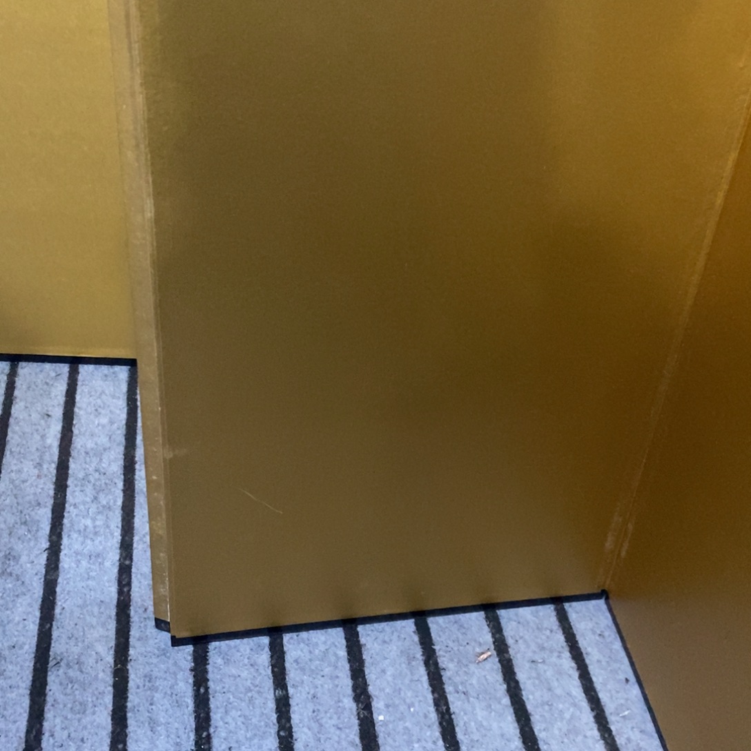 慈***慧回流金薄工艺屏风