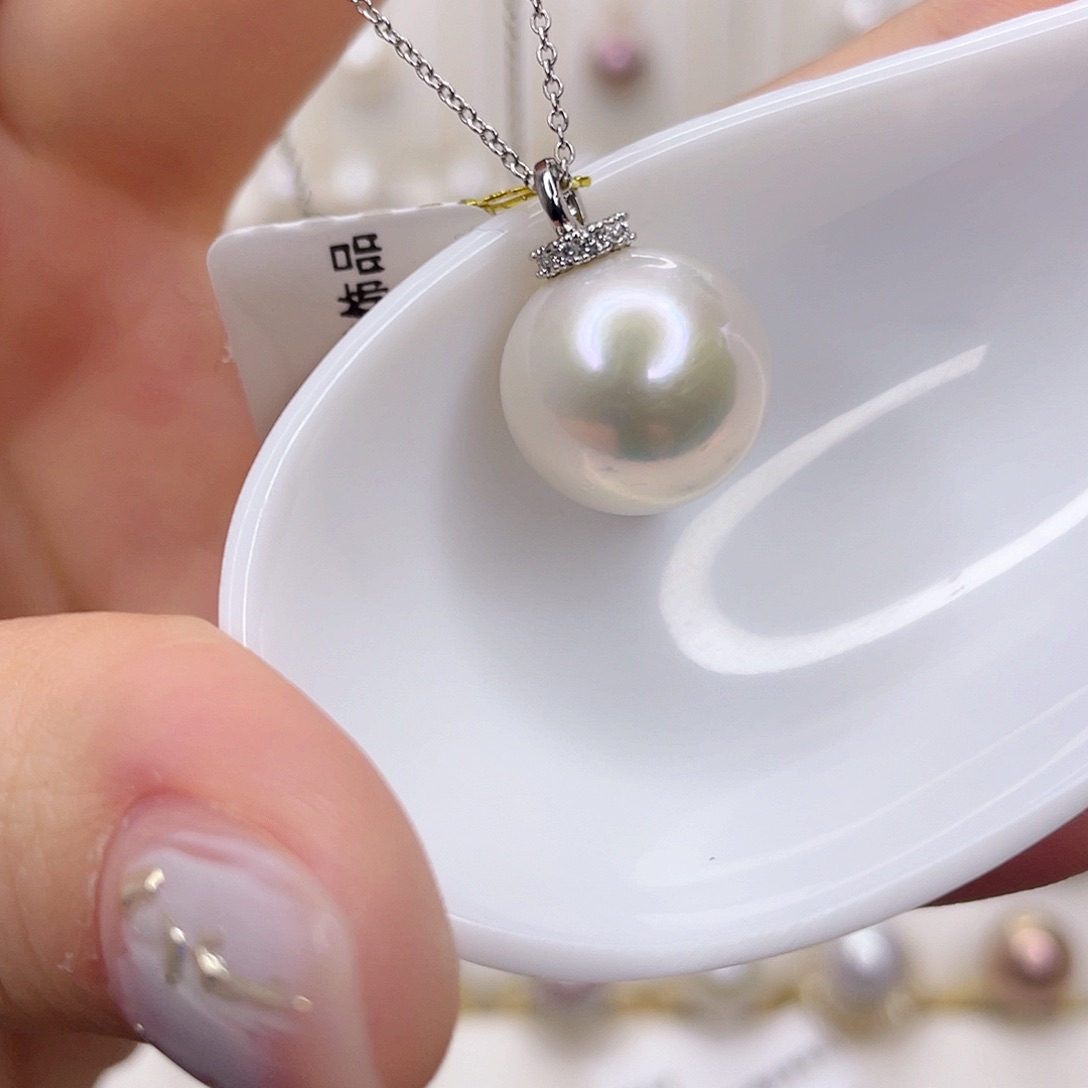 淡水珍珠未镶嵌吊坠(赠链)