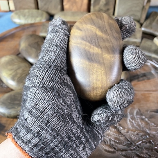 【闪购商品】张*刚金丝楠阴沉木手把件