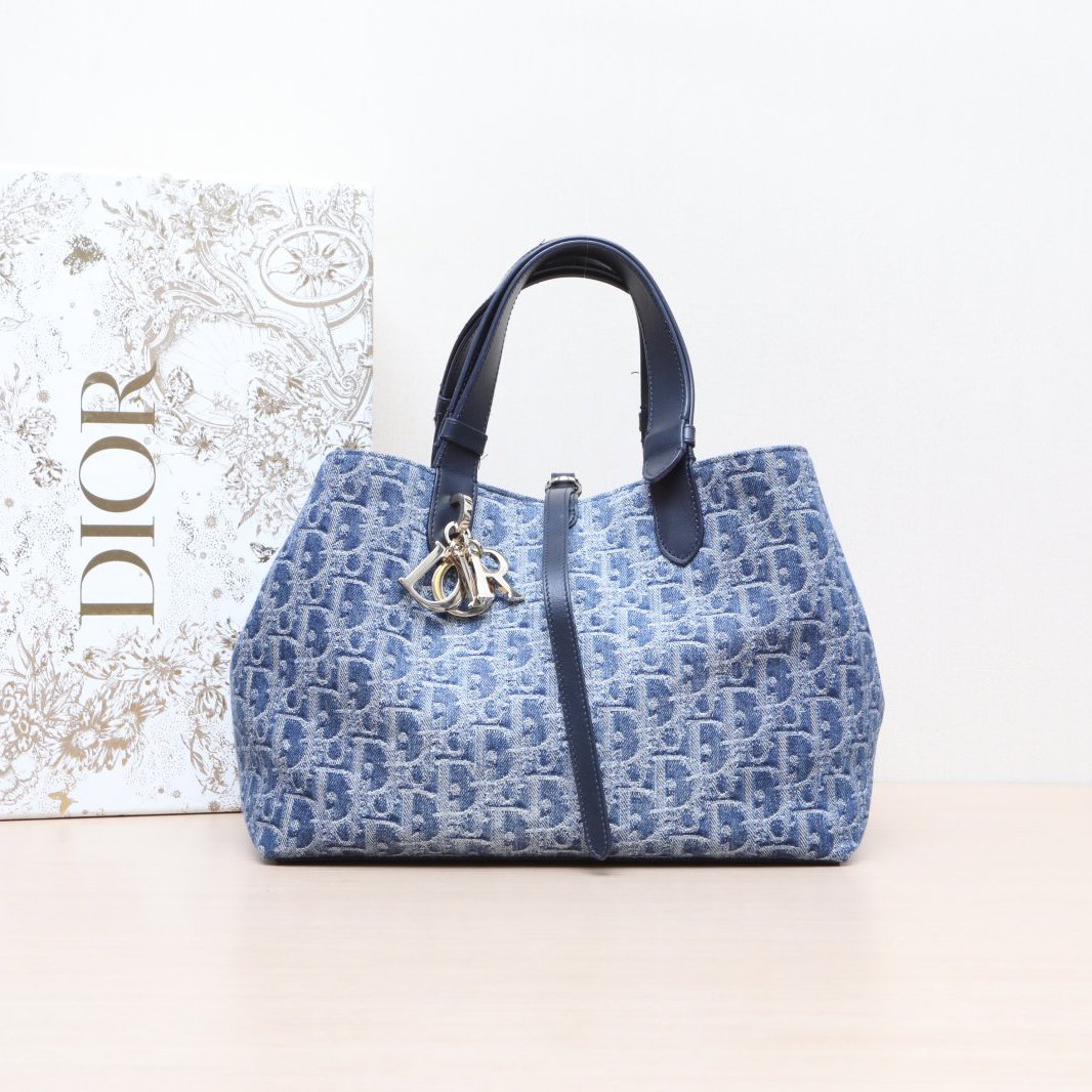99新 DIOR/迪奥 小花6花 Toujours 手提单肩包 中号 牛仔布 2024