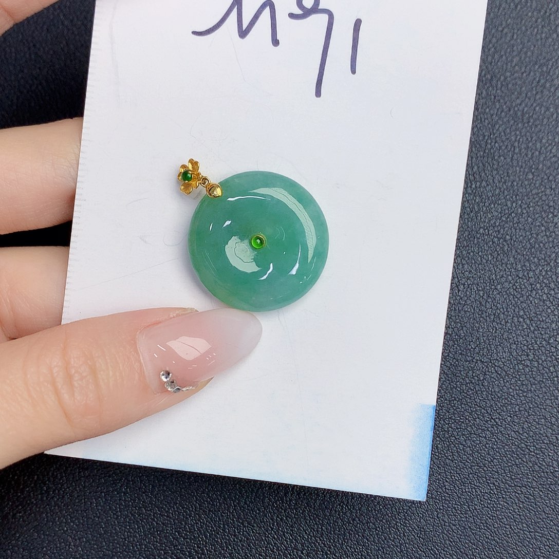 【闪购商品】翡翠颈饰18K金镶嵌0000000000