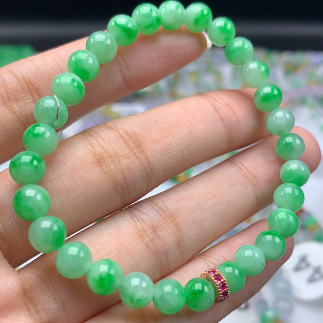 翡翠手链未镶嵌卡