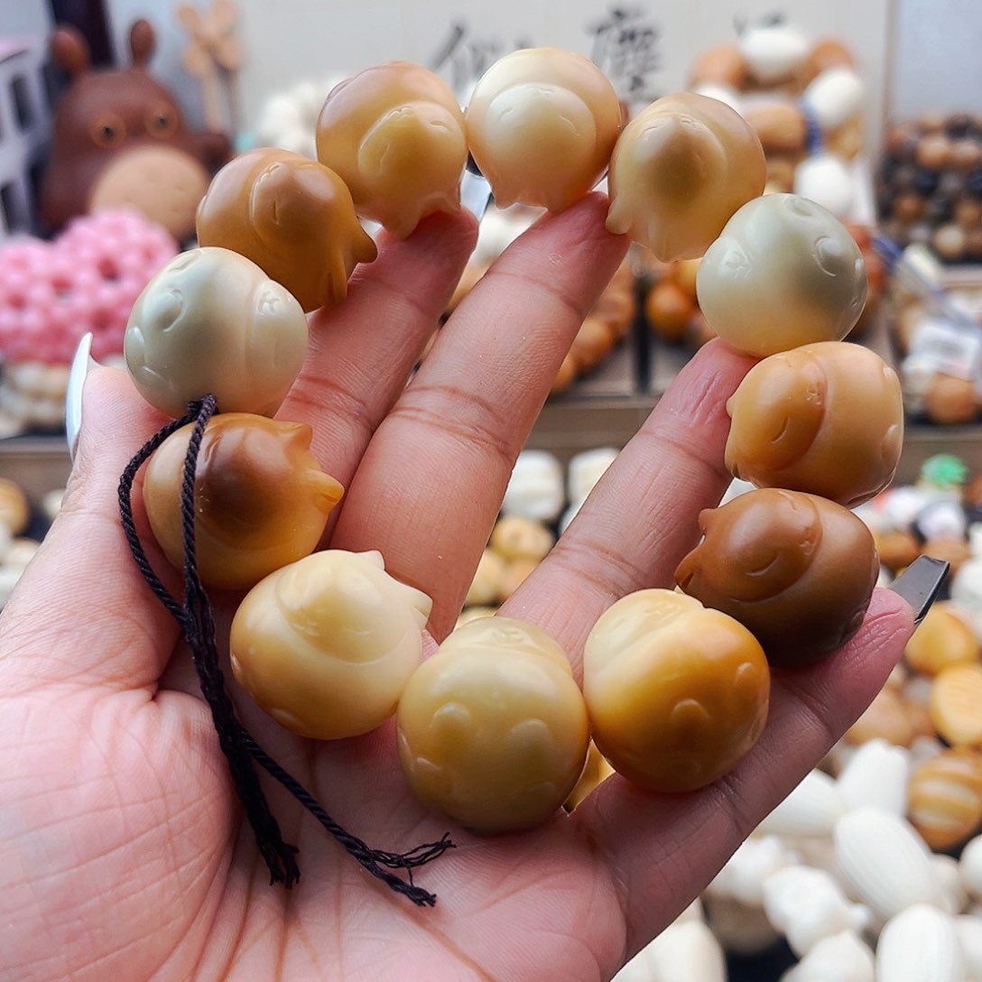 菩提根/象牙果手串菩提兔子微瑕七折/不退换