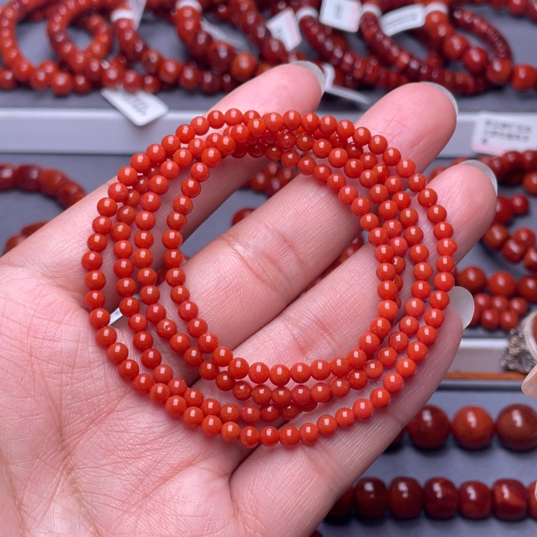 南红玛瑙未镶嵌配珠4mm瓦西多圈