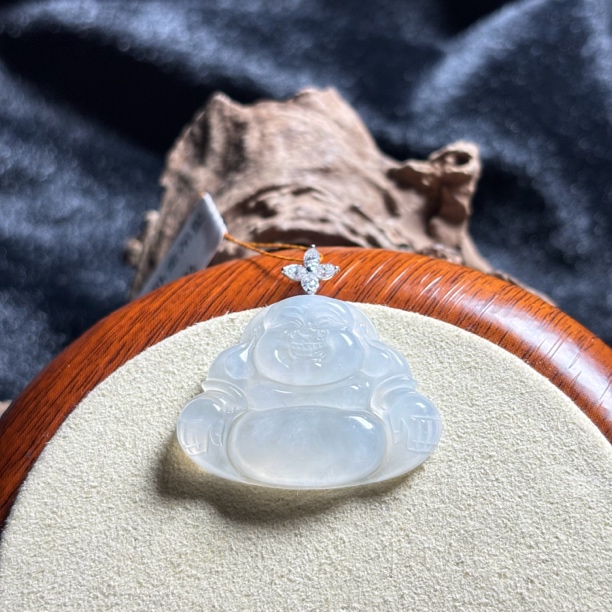 天然缅甸A货翡翠18K金镶嵌冰种白冰佛公吊坠尺寸30.3*30.8*5