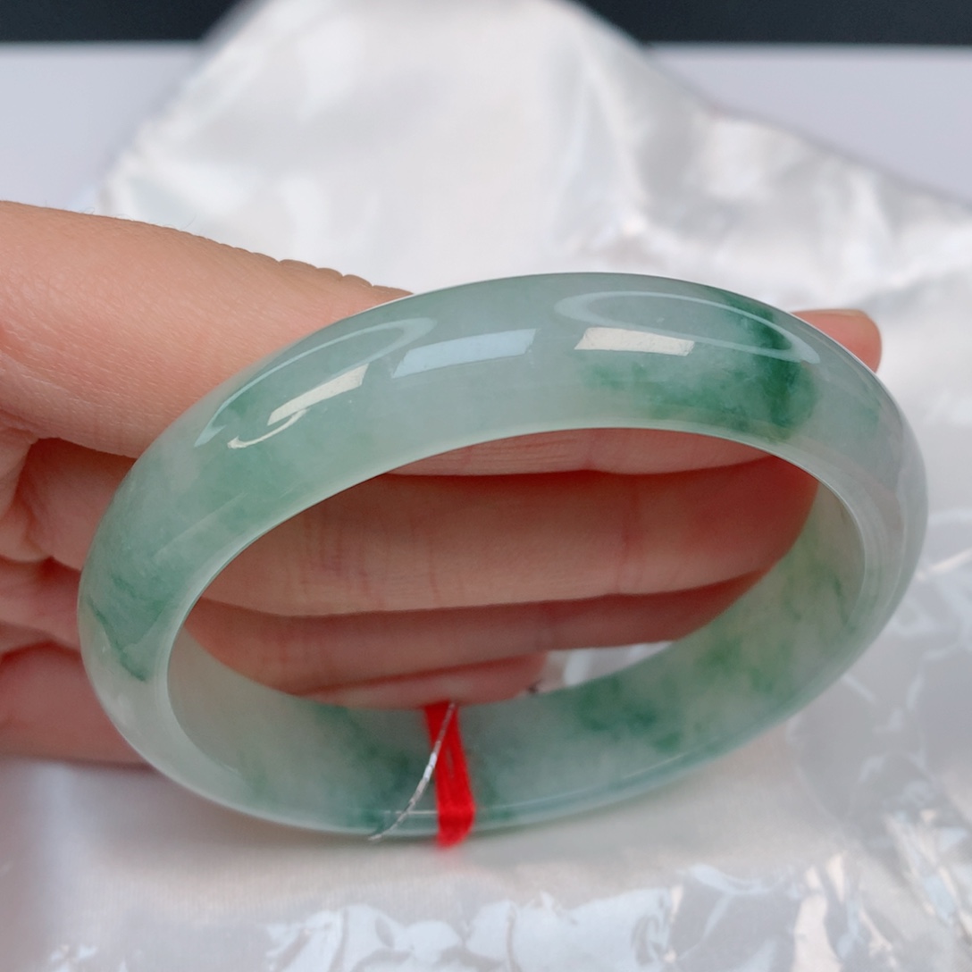 翡翠手镯未镶嵌54.4贵妃