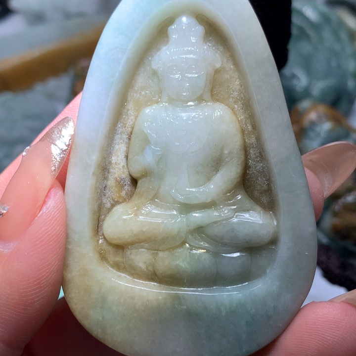 翡翠未镶嵌颈饰保真天然A货翡翠