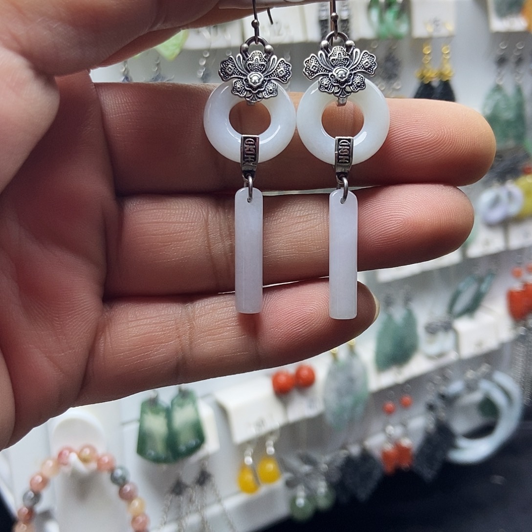 翡翠银S925镶嵌耳饰品质珠宝