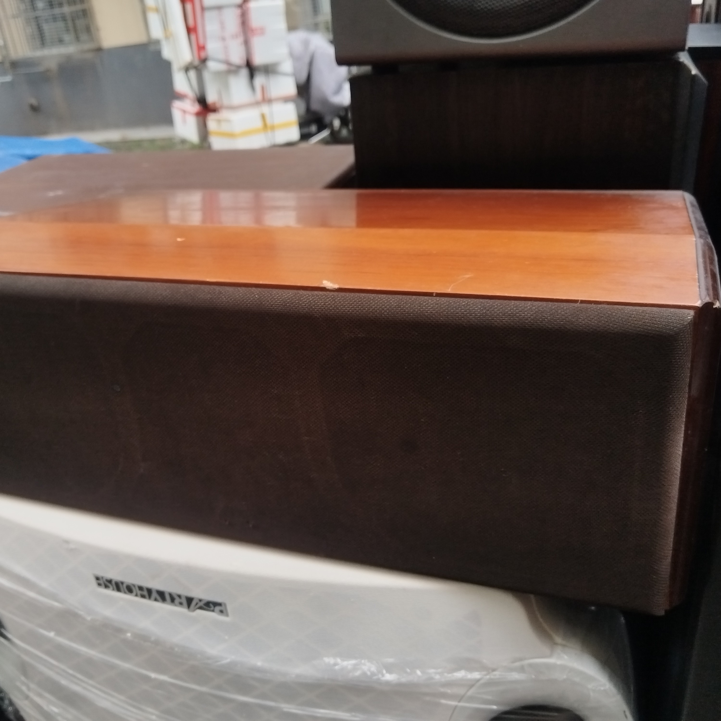 8新  丰泽高端中置一条，不包邮费，不支持七天无理由退货