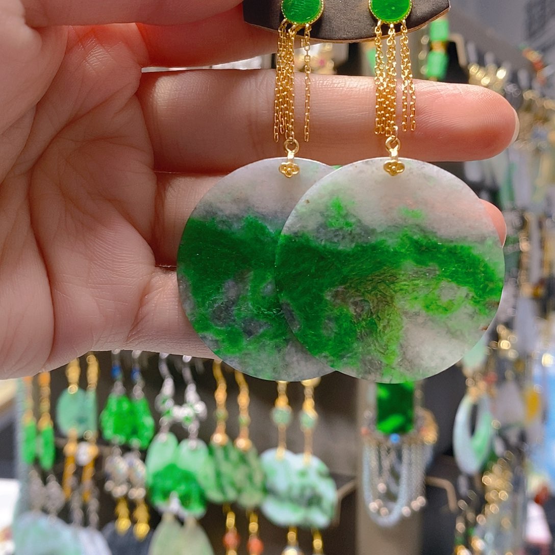 颈饰未镶嵌翡翠翡翠