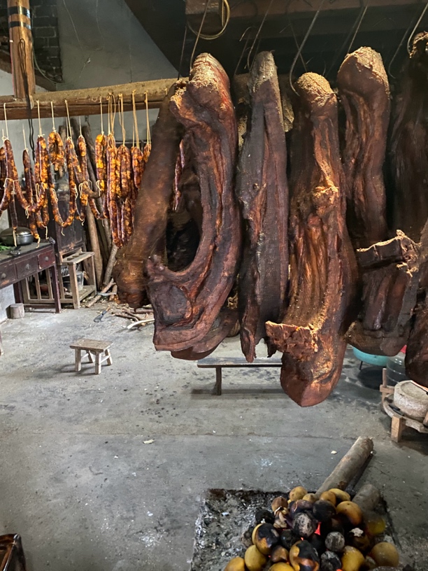 湖南老腊肉特色柴火烟熏五花腊肉前腿肉正宗农家腊肉粮食土猪腊