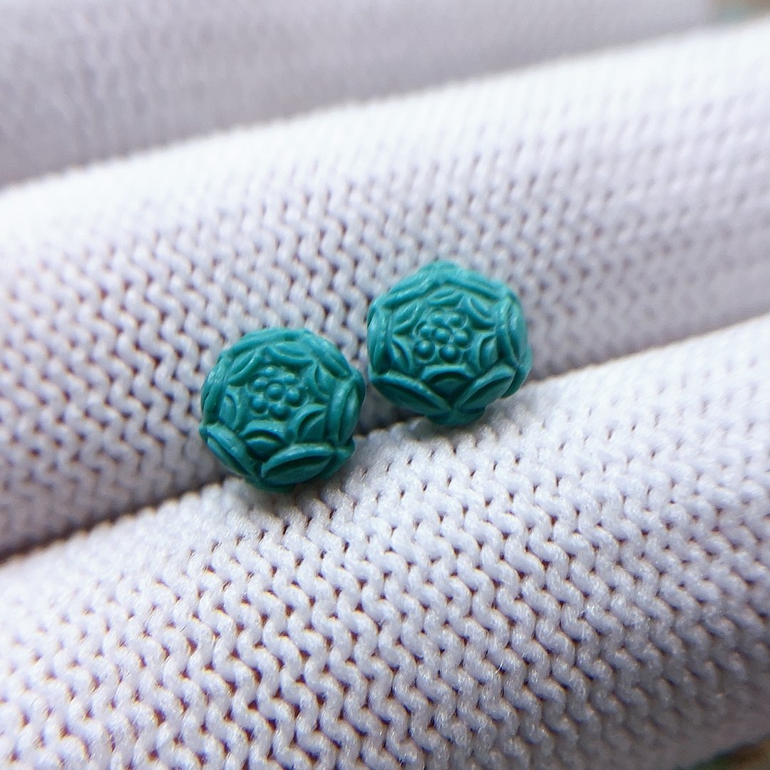 绿松石配饰未镶嵌