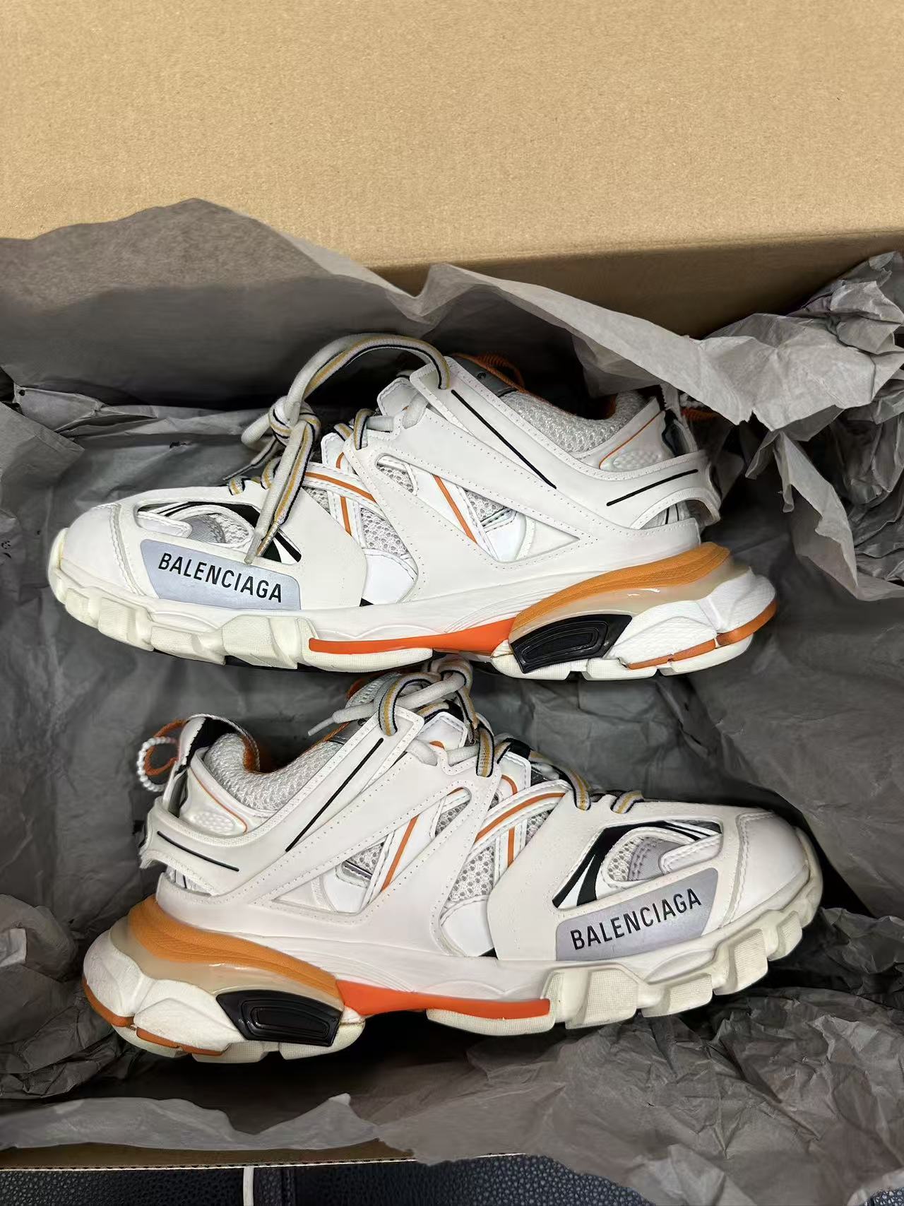 99新 Balenciaga/巴黎世家 38码 Track1.0 运动鞋白橙 99新 00010