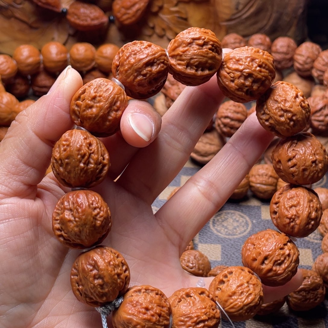 文玩核桃吊坠龙脊八棱6