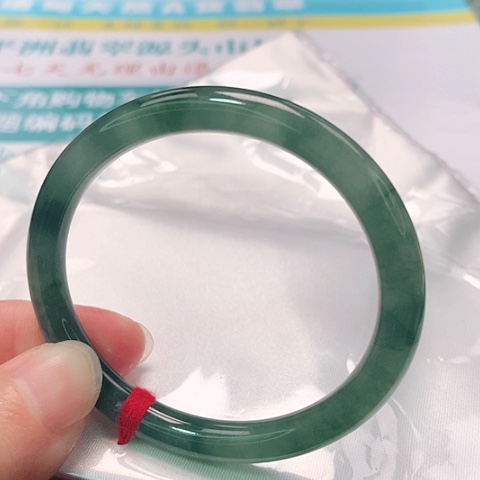 翡翠手镯（贵妃镯）未镶嵌0466号