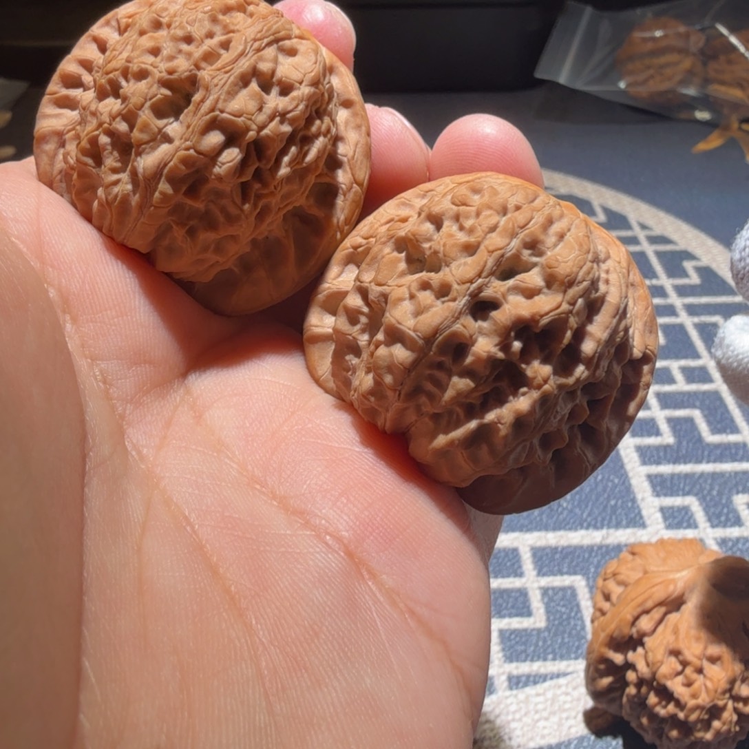 把件文玩核桃血麒麟