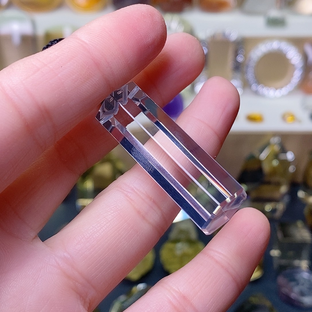 米***卡吊坠(赠链)未镶嵌水晶