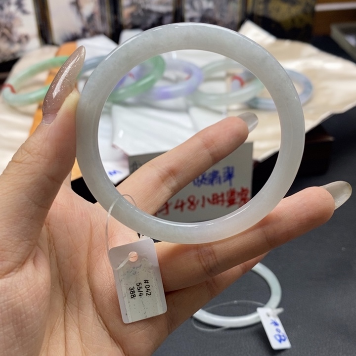 翡翠未镶嵌手镯54-56
