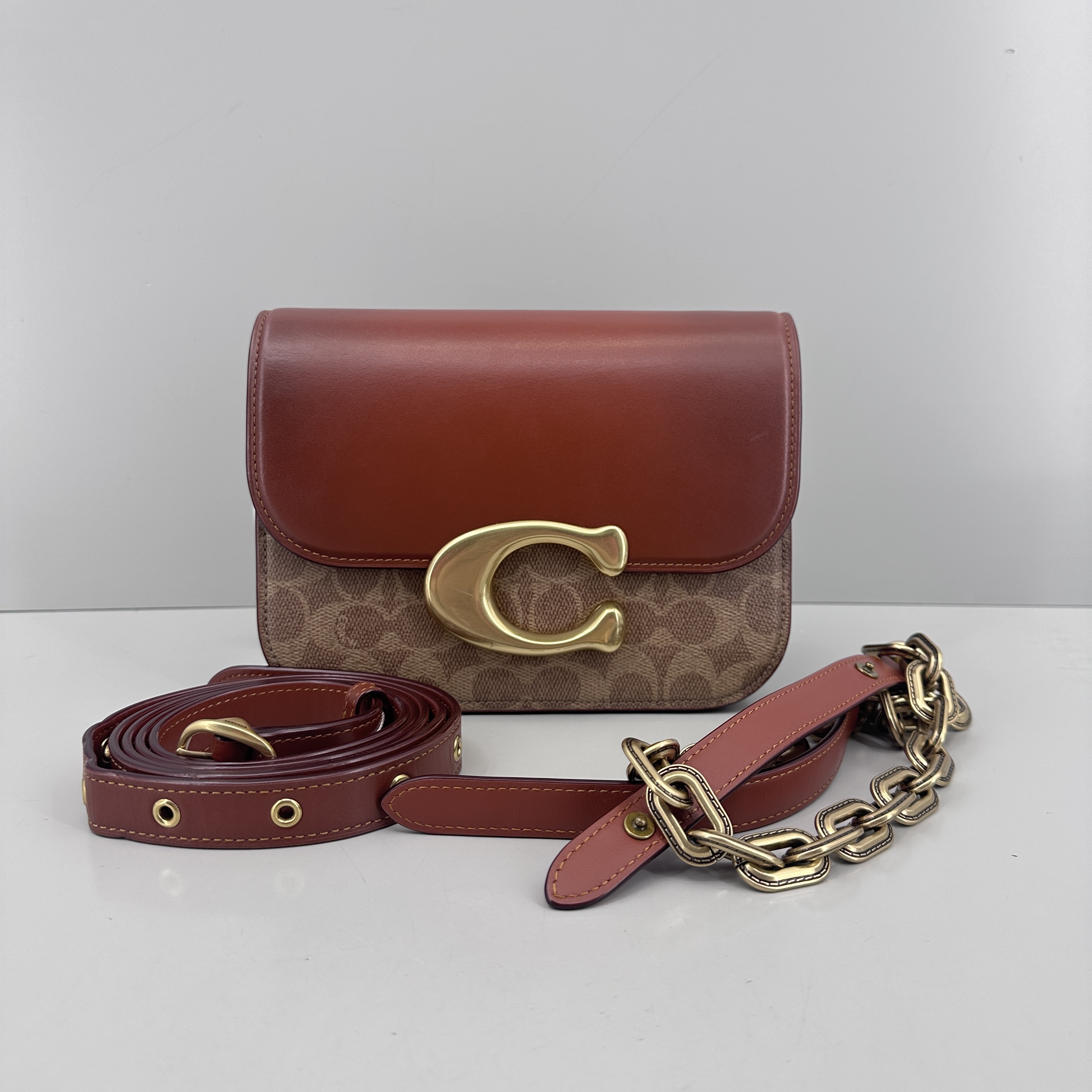 95新 COACH/蔻驰 idol21红棕老花邮差包21*16*8cmM072901