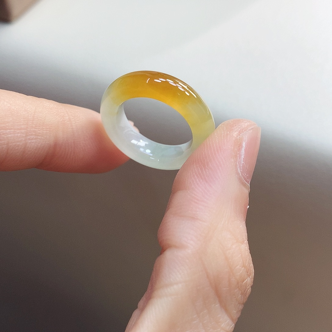 翡翠戒指未镶嵌6号