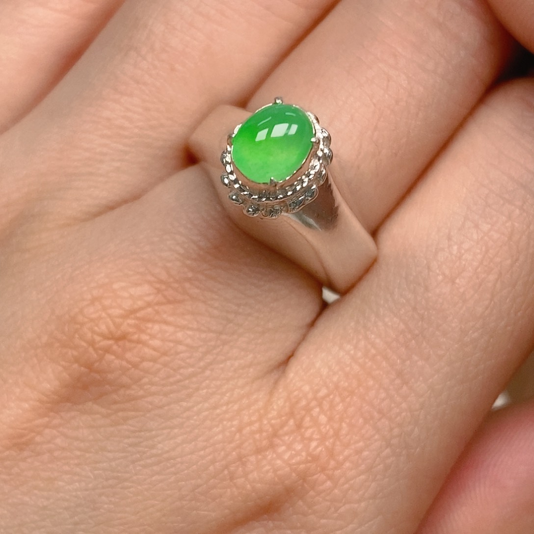 翡翠戒指未镶嵌莫****姐翡翠