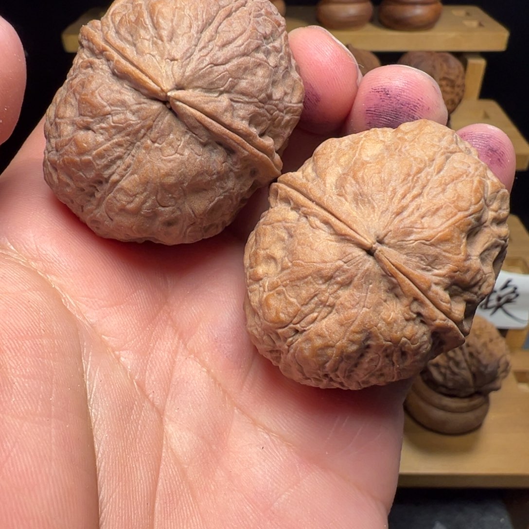 吊坠文玩核桃罗汉佛手44mm