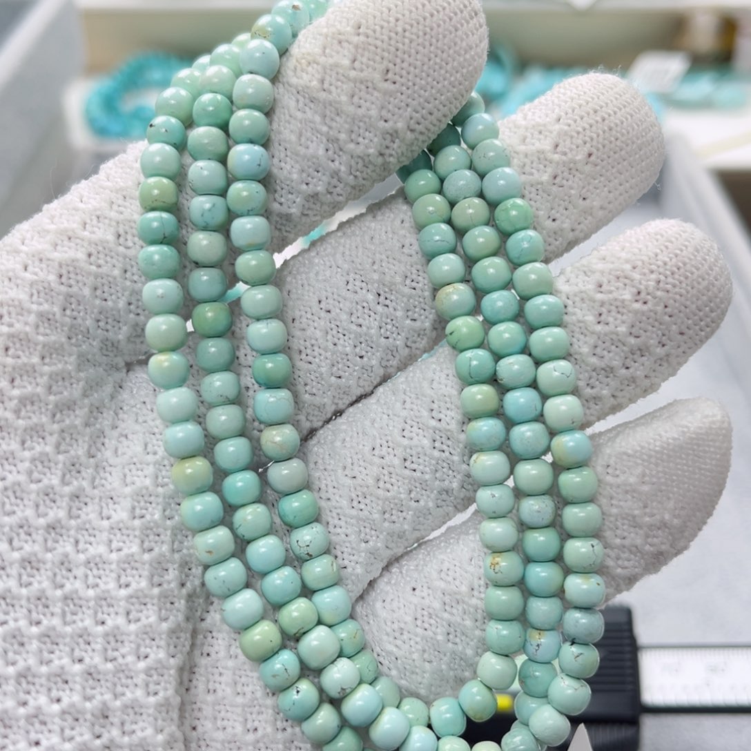 绿松石绿松石未镶嵌