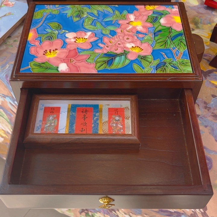 朱***朱加大款瓷板画艺术作品