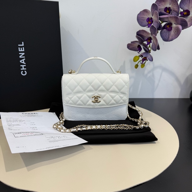 未使用 Chanel/香奈儿 悦奢臻选/25C/冰川白/双肩包/芯片