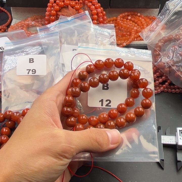 南红玛瑙未镶嵌多样性发货默认微瑕称重10mm