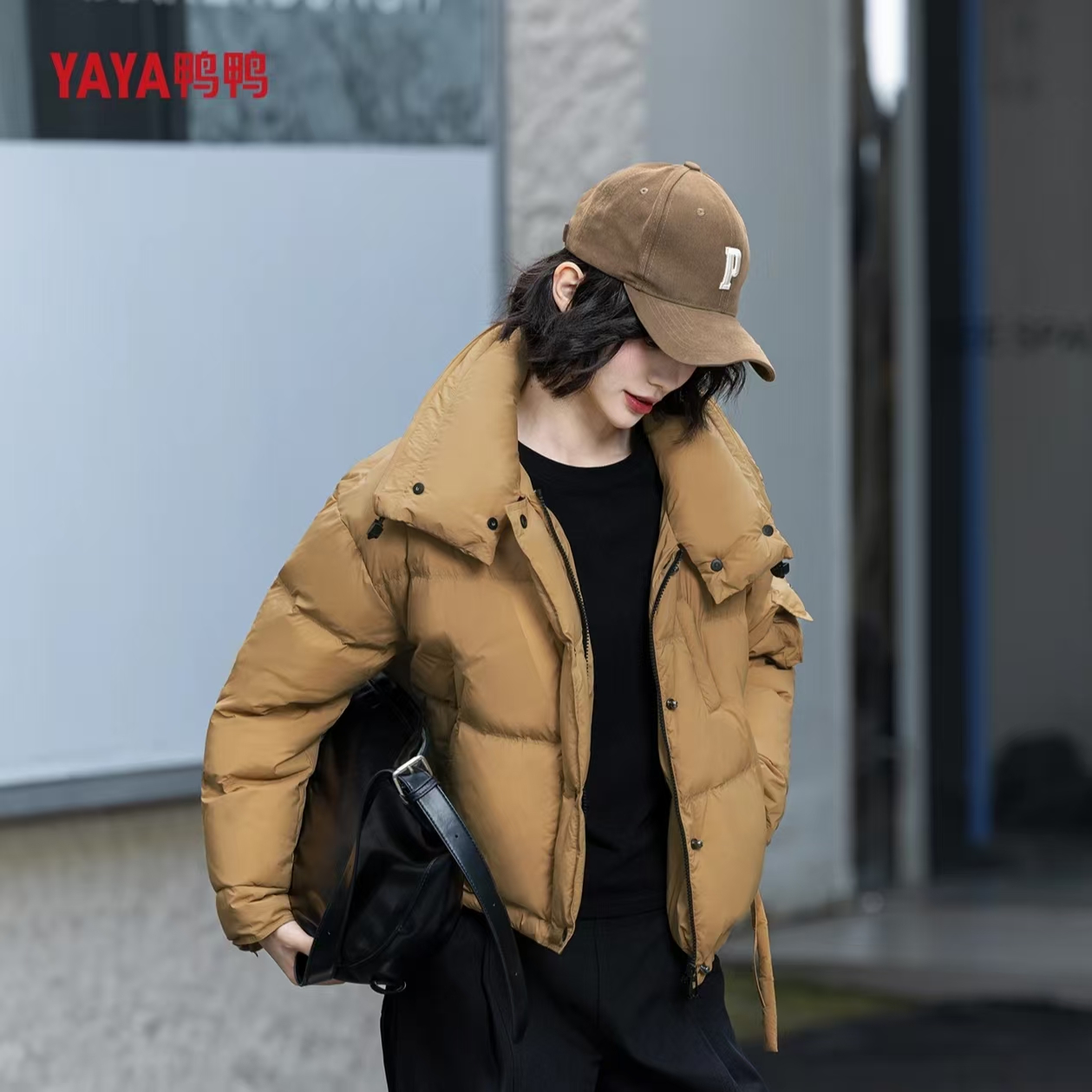 休闲短款百搭立领宽松型冬装薄款显瘦女款羽绒服YE4B620232N