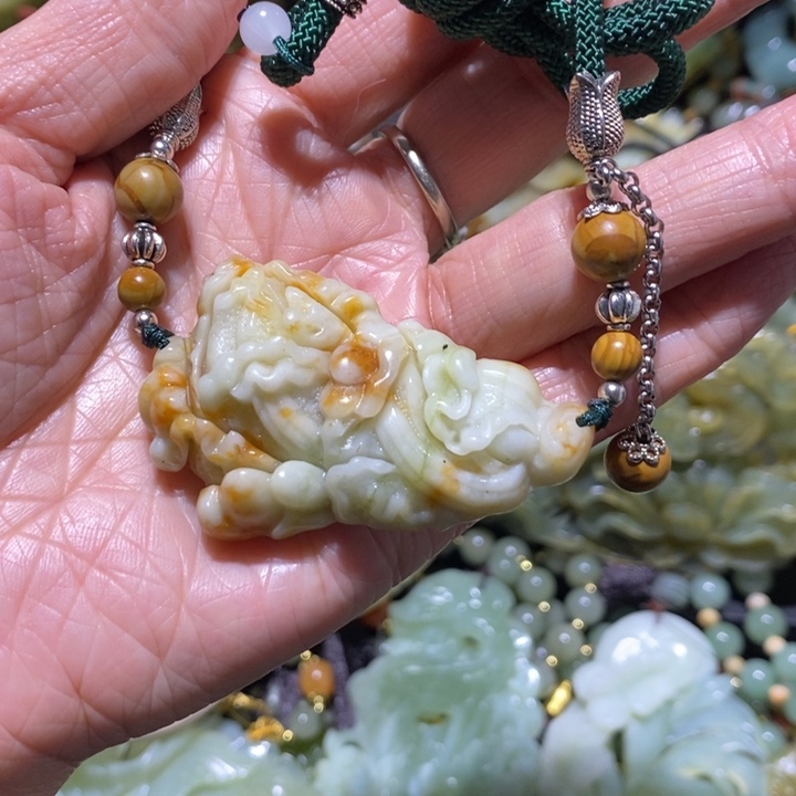 岫玉岫玉吊坠未镶嵌