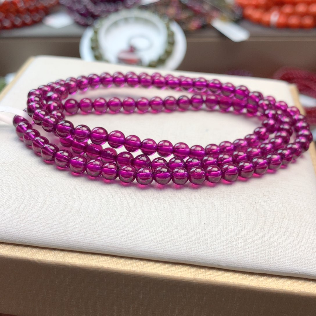 石榴石手串未镶嵌4.5