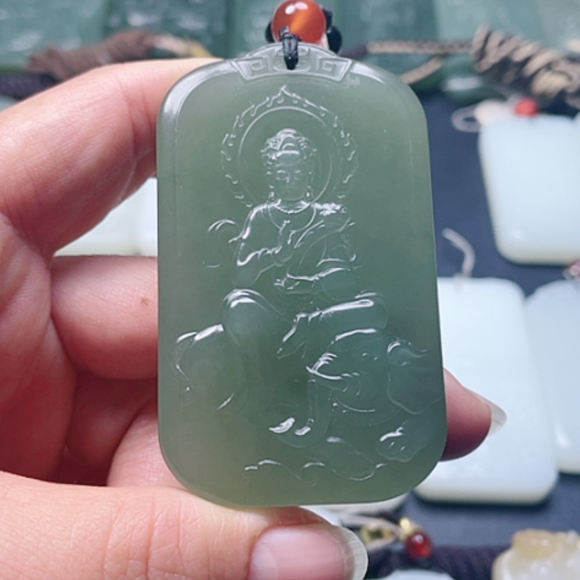 【闪购商品】和田玉颈饰未镶嵌喆*